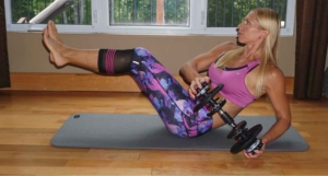 Day 5 - 3 oblique twist abs 2 - 24 Day Fitness Challenge With Elaina